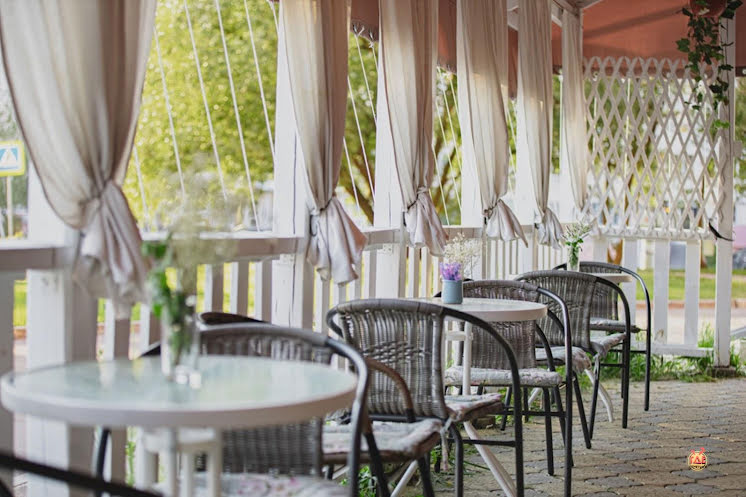 Летняя веранда в «Зеленый Мыс» фотография № 1