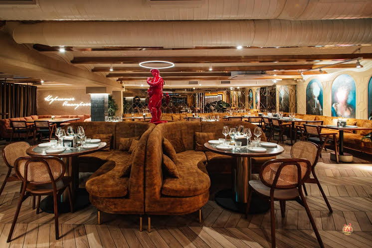 Зал на 2 этаже  в «Mixtura bar» фотография №11