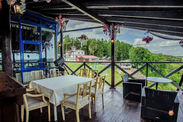 Основной зал в «Сердце замка» фотография №2