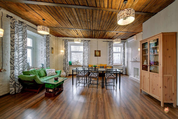 Зал «Густав Климт» в «Casa Picassa на Таганской» фотография №1