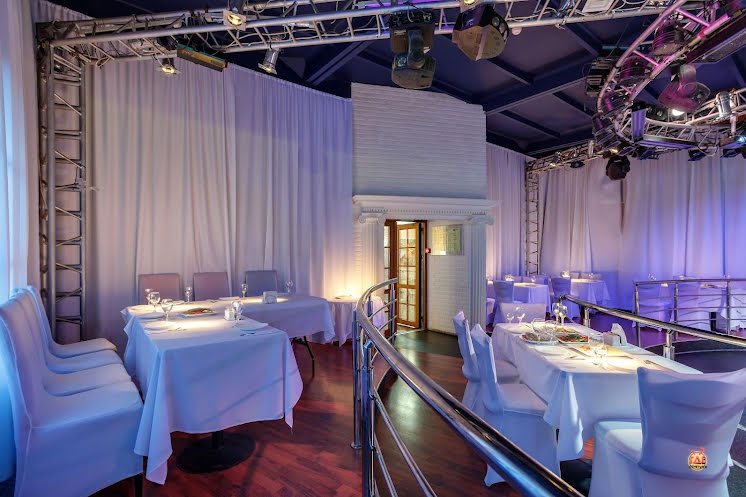 Зал на втором этаже в «Эрмитаж Холл» фотография №6