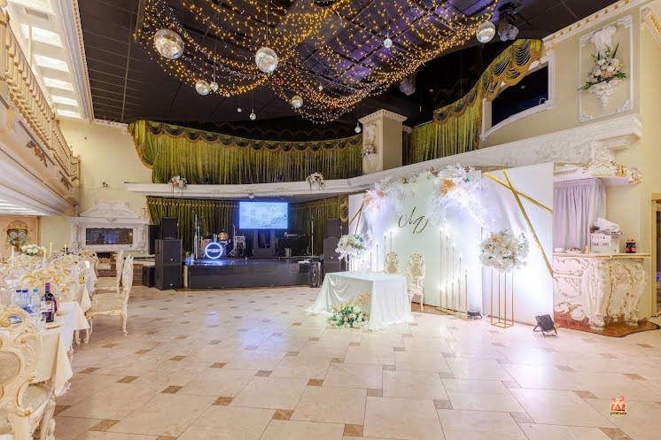 Основной зал ресторана  в «Сказка» фотография №4