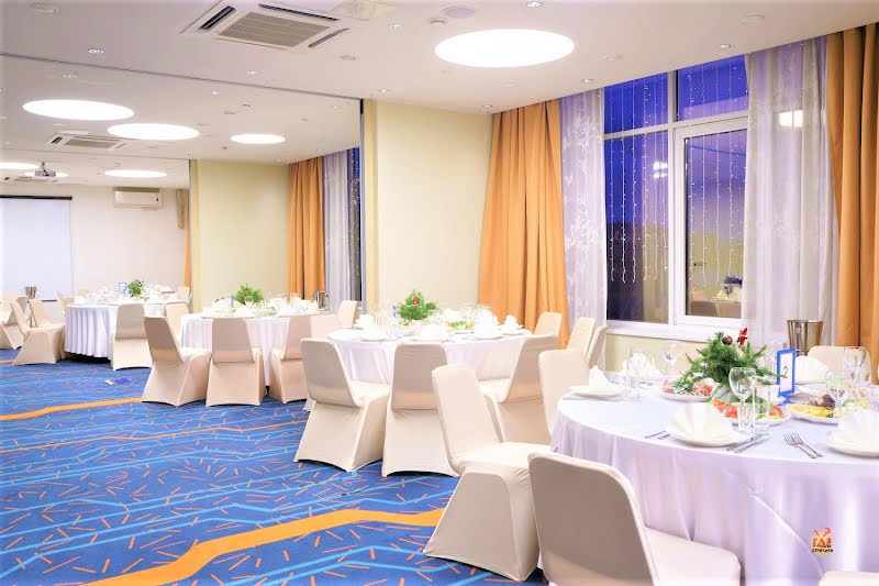 Ресторан «Cosmos Astrakhan Hotel» в Астрахани фотография №2