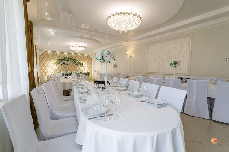 Белый зал в «Вилла» фотография №10