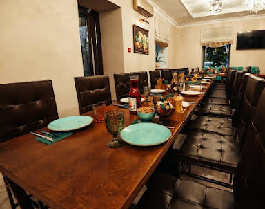  ресторан Цирани холл