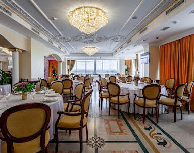  ресторан The One