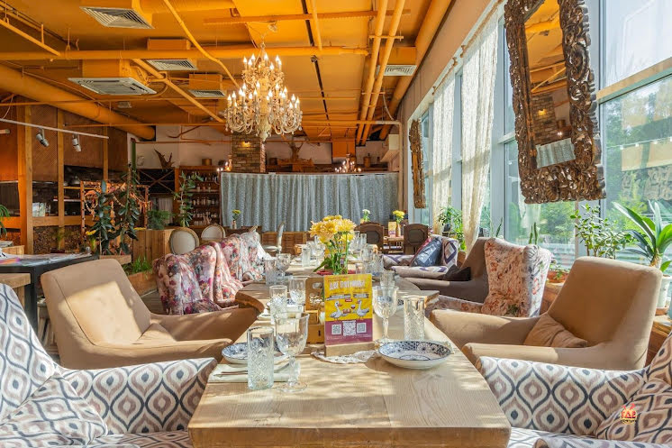 Основной зал в «Гуси-Лебеди» фотография №19