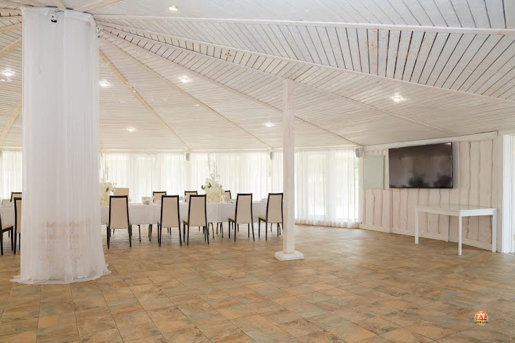 Зал ресторана в «Прибрежный Ярбург» фотография №11