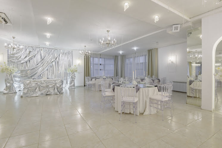 Основной зал  в «Серебро» фотография №4