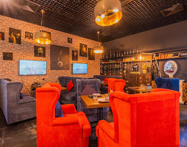  ресторан Feromon Komenda