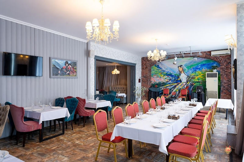 Иверия на Комарова фотография №2