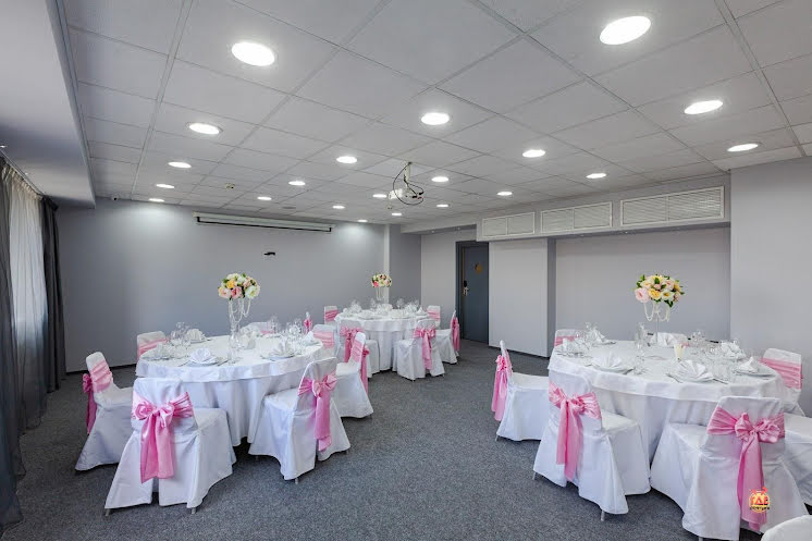 Зал «ЯЛТА» в «Marins Park Hotel Mocква Пражская» фотография №4