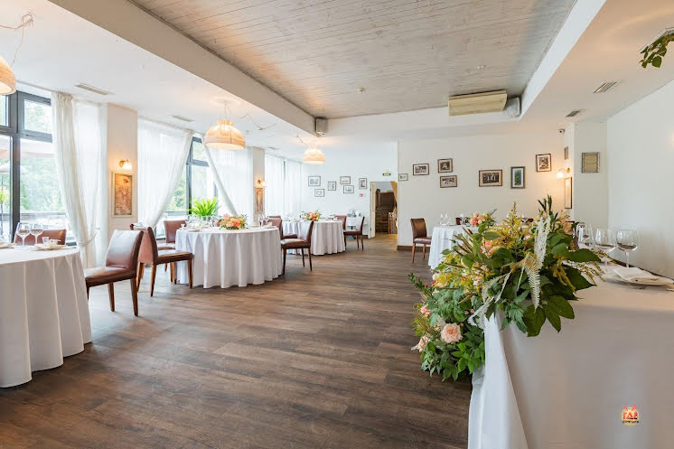 Зал "Белый" в «Stroganoff Bar & Grill» фотография №14