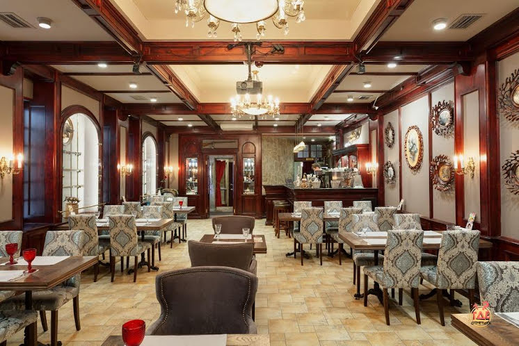 Большой зал в «Охотничий клуб» фотография №3