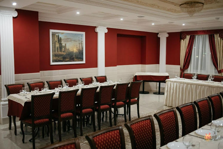 Зал на 2 этаже в «Троя» фотография №10