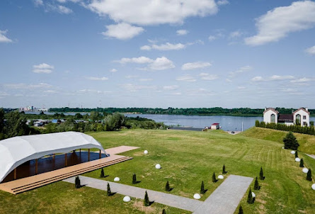 Шатер в Шатер