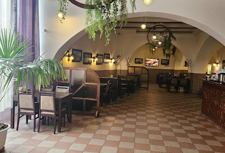 Основной зал в Банкетный зал