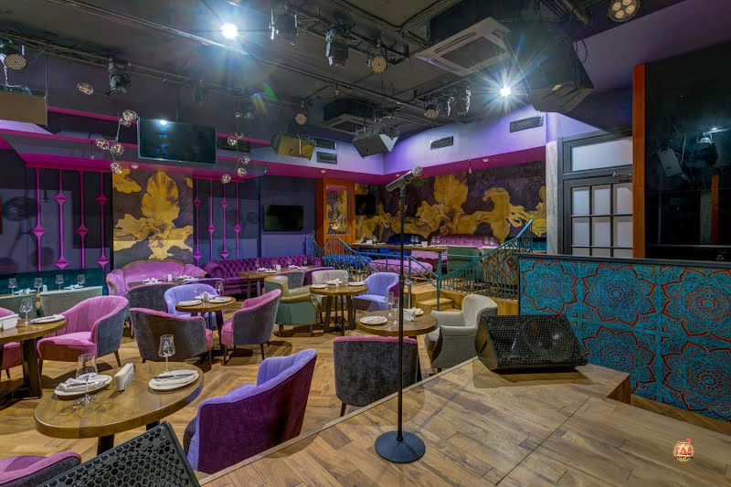 Who Is Who фотография №8