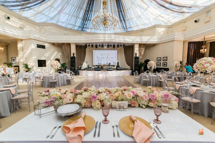 Зал ресторана в «Фьюжн» фотография №6