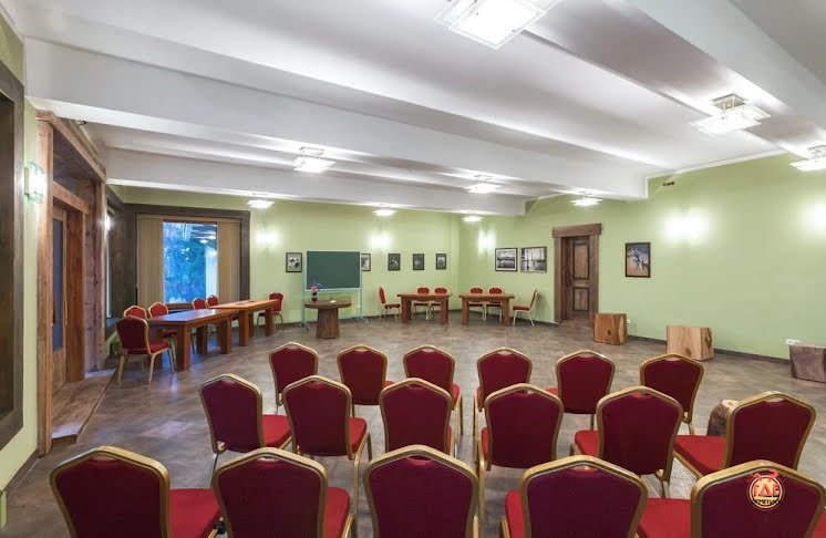 Зал «Философ» в «Таёжные Дачи» фотография №2