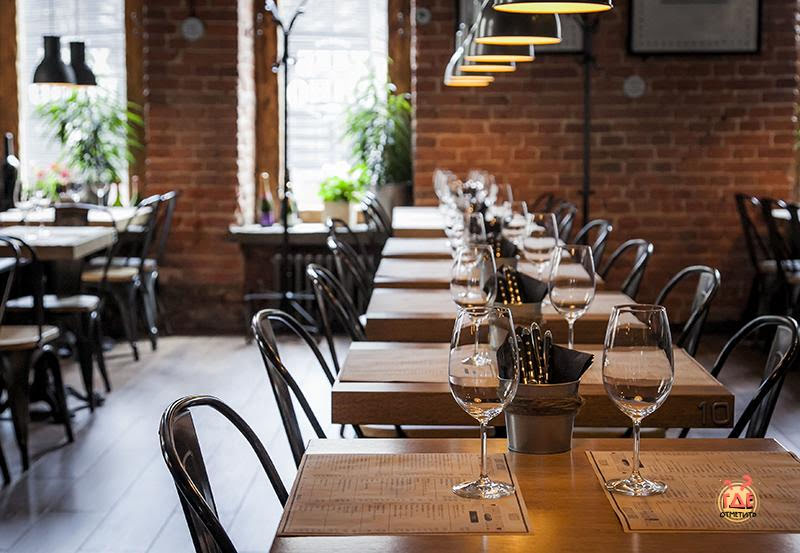 Хлеб и вино на Тверской фотография №2