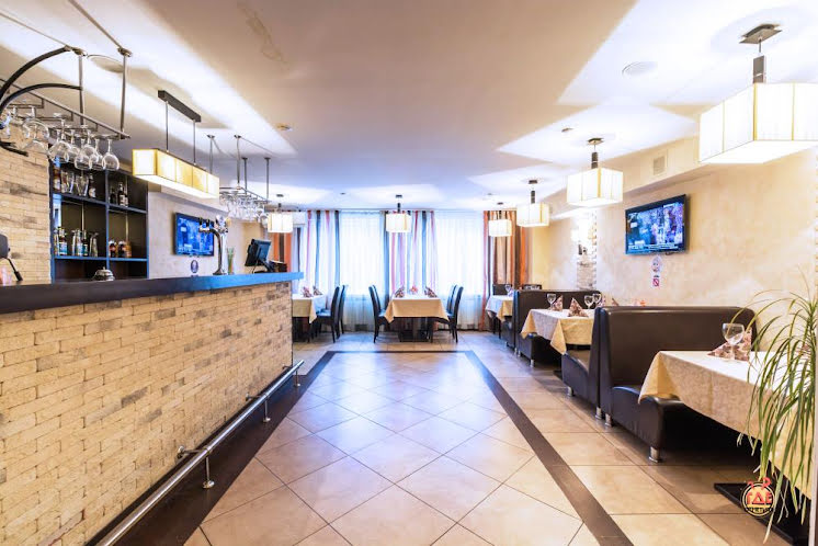 Барный зал в «Будайский дворик» фотография №2