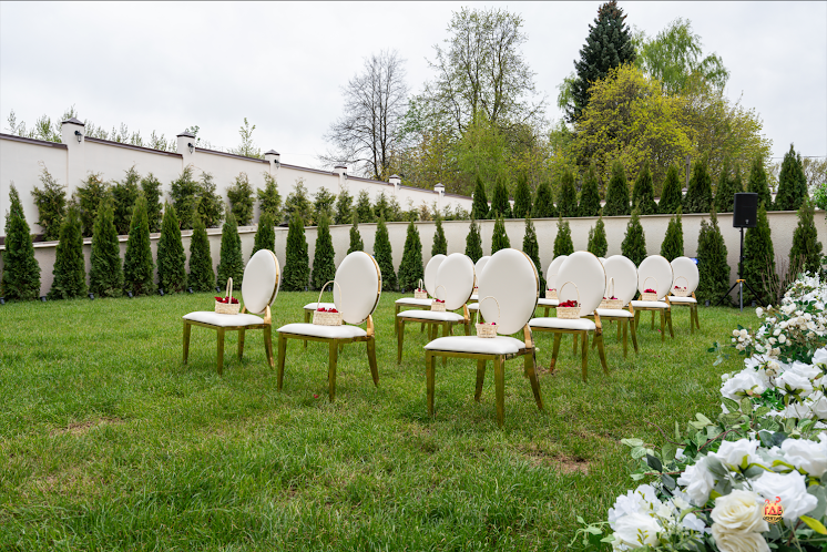 Летняя терраса в саду  в «Villa Barvikha 135» фотография №18