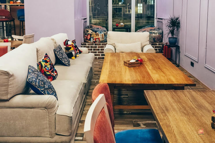 Зал «Квартира Моники» в «Френдс В гостях у Моники» фотография №2