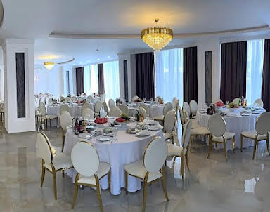  ресторан Корона