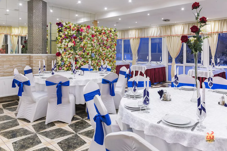 Зал на 40 человек в «Муган» фотография №1