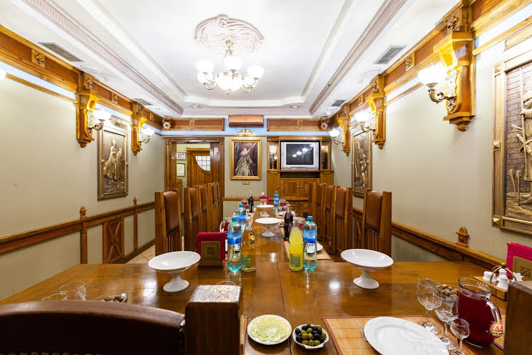 Банкетный зал в «Готика на Ангарской» фотография №12