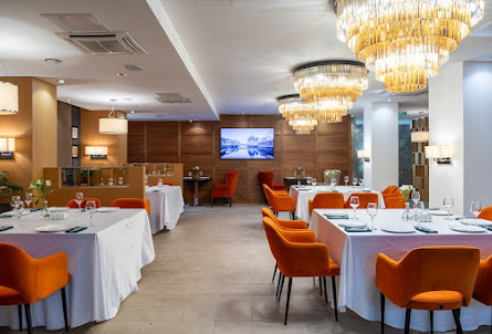 Ресторан "КЕДР" в Ресторан "КЕДР"