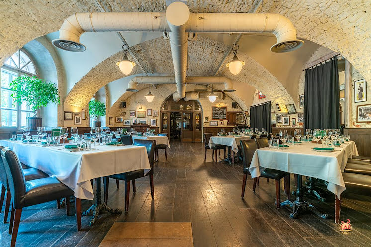 Зал №6 в «Stroganoff Steak House» фотография №2