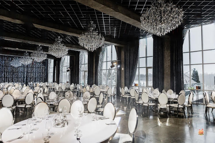 Большой зал  в «Тортуга» фотография №2