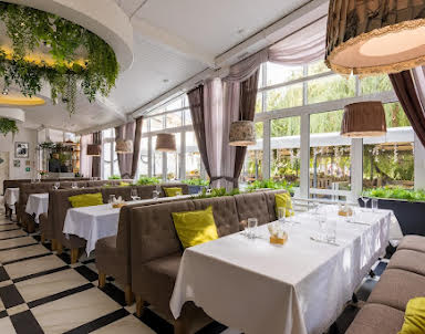  ресторан Wok Cafe