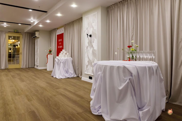 Большой зал в «Solo» фотография №1