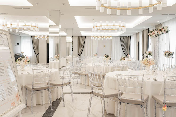 Банкетный зал в «Баден-Баден термы Еткуль» фотография №1