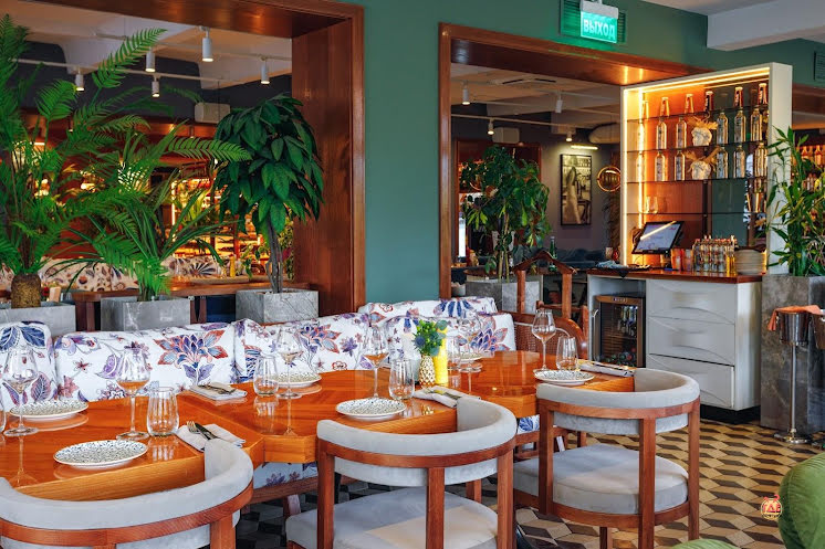 Основной зал в «Итальянцы» фотография №16