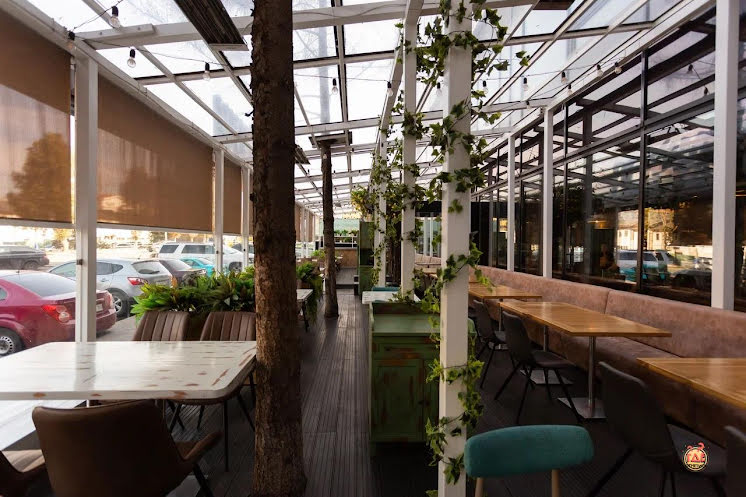 Летняя веранда в «Перчини на огне» фотография №2