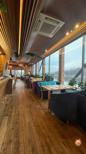 Основной зал в «Чайка» фотография №8