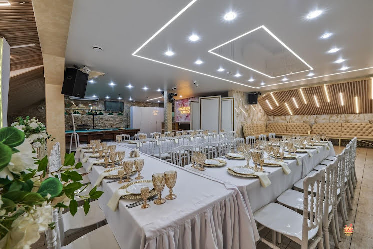 Банкетный зал на 2 этаже в «Лавр» фотография №12