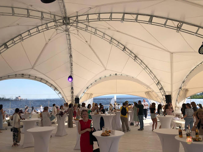 Шатёр в «White Place» фотография №4