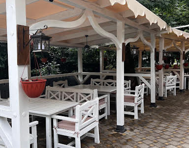  ресторан Српска Кафана на Кубанской набережной