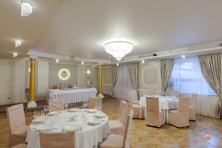 Большой зал в «Гранд Фэмили» фотография №6