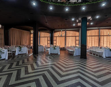  ресторан Двин Холл