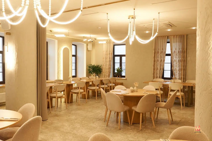 Основной зал в «Tatar by Tubatay на Марджани» фотография №4