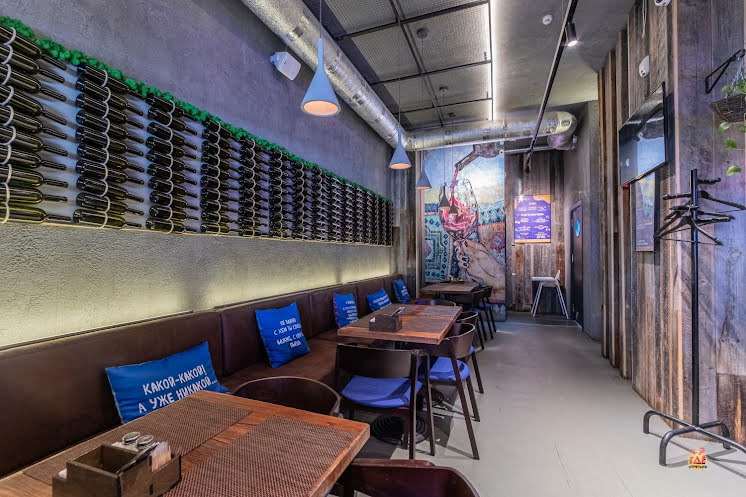 Основной зал  в «Накатули-бар» фотография №10