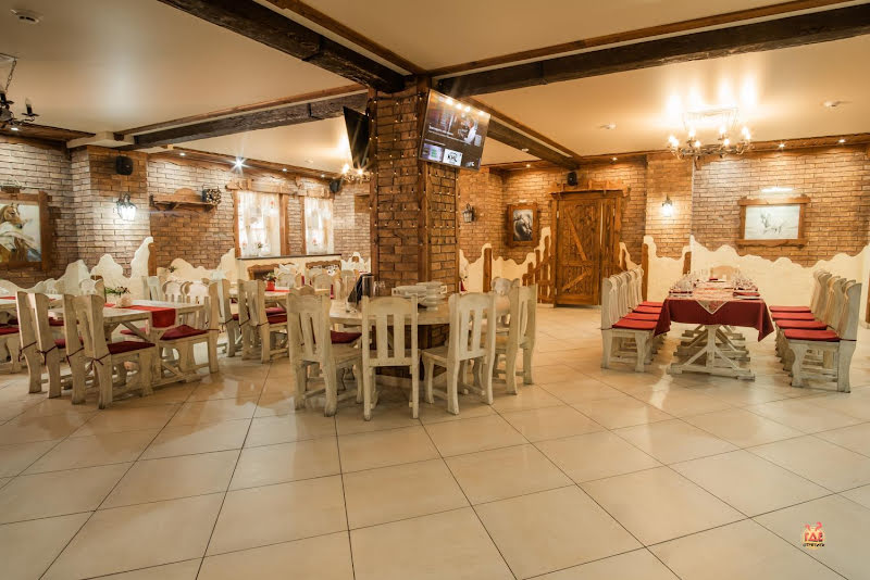 Белая лошадь фотография №5