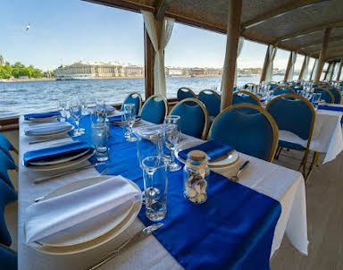 Корпоратив в Теплоход "Мираж"