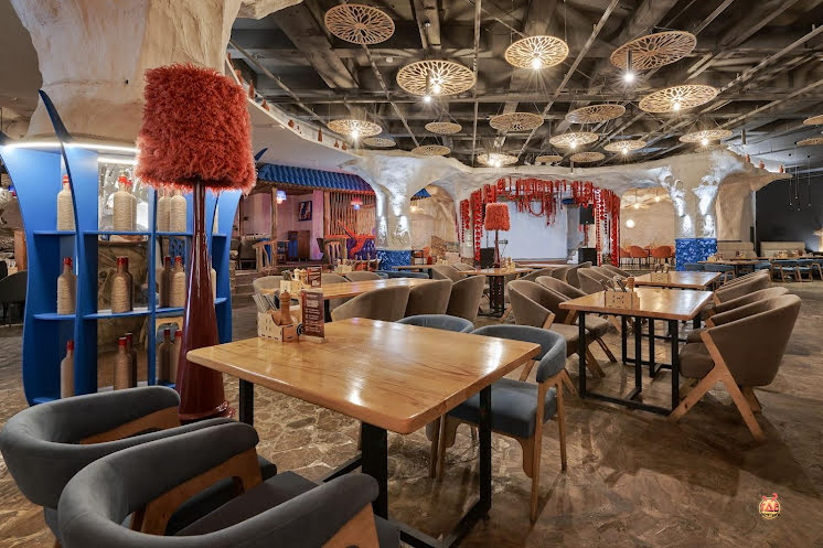 Основной зал  в «БаклаДжани» фотография №3